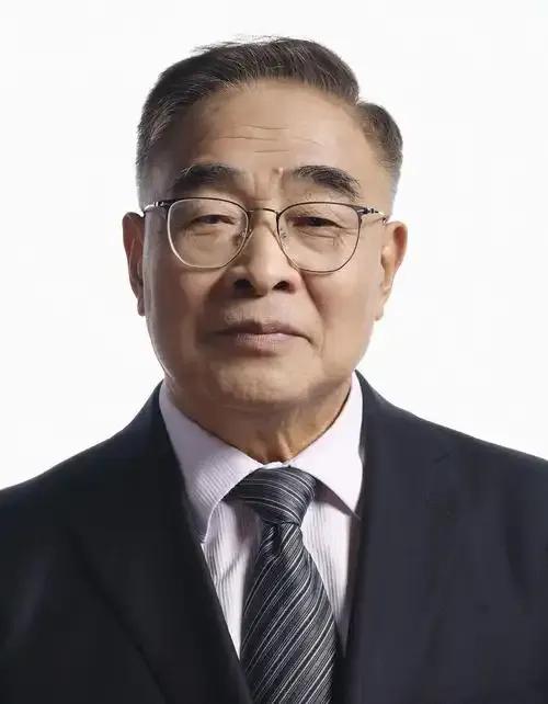 张伯礼院士说：“对你身体伤害最大的，往往不是烟，也不是酒，而是你身边那个让你生着