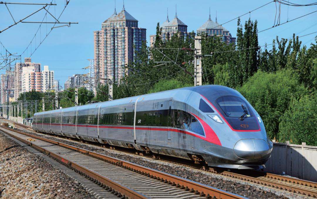 只差临门一脚，新沪杭高铁和六安至安庆高铁，为何“先开段跑了半年，全线还没开工”？