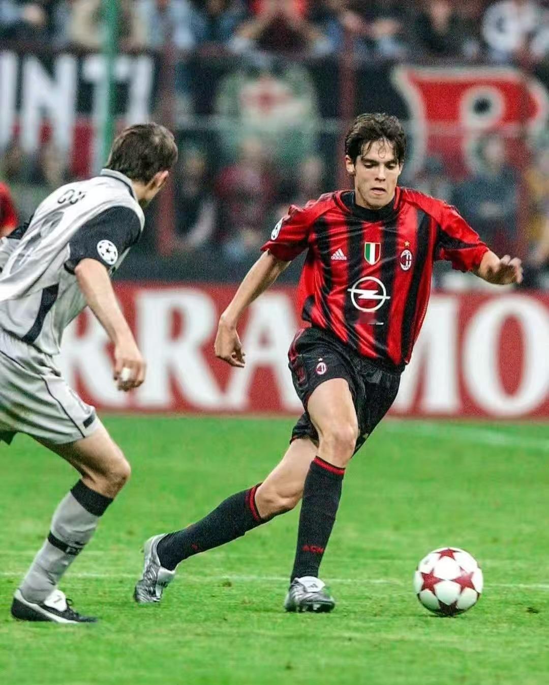 盘点在米兰最成功的十大巴西球员：排名、球员（职业生涯在米兰表现）1、卡卡，9