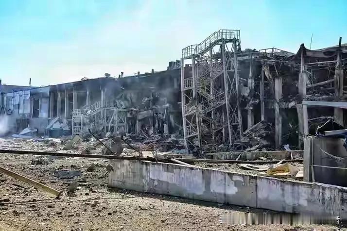 印度外长苏杰生表示，印度需要向中国学习的地方有2点。一是在过去30年里，中国利用