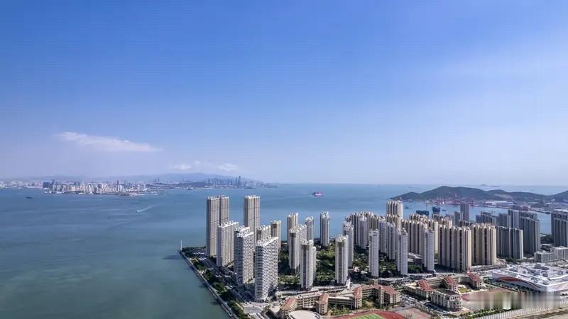 厦门楼市：统计局7月房价数据显示，厦门新房房价环比持平，二手房房价环比下跌0