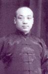 刘连荣（1900～1976）是京剧净角演员，出生于北京。他擅长演出多个剧目，包括