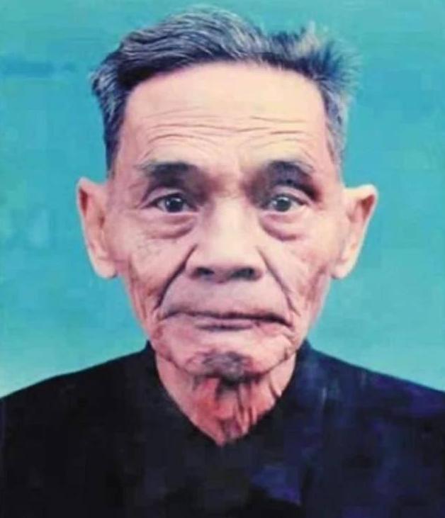 1988年，70岁台籍老人回大陆探亲。到家后，他才知道当年新婚9天的妻子，一直在