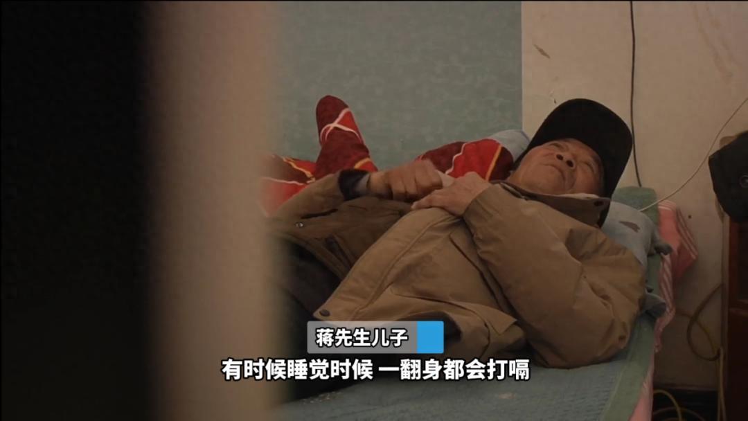 这下解释不清了！河南，蒋大爷随手打开喝了一罐凉啤酒，可令他没想到的是，自此以后打