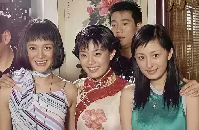 娘娘孙俪和杨幂早期的合影。​​​