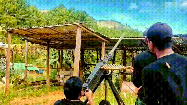 赌场和电诈基地连根拔起，柬埔寨损失51处园区，10辆坦克，60多架无人机，16门