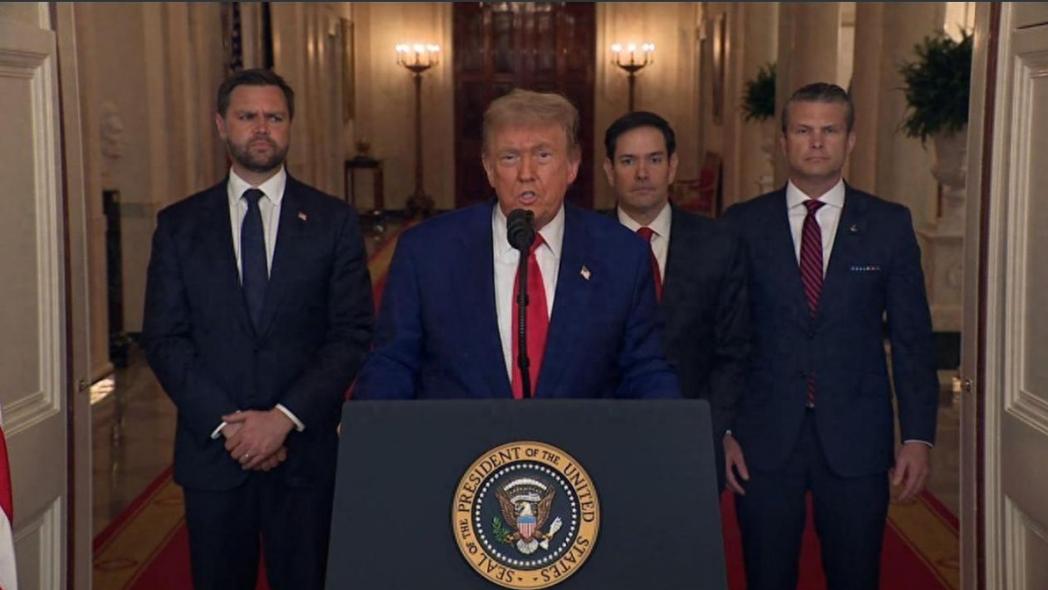 /特朗普又改口了！泽连斯基只剩下“投降”的份儿了？特朗普表示：美国已经停