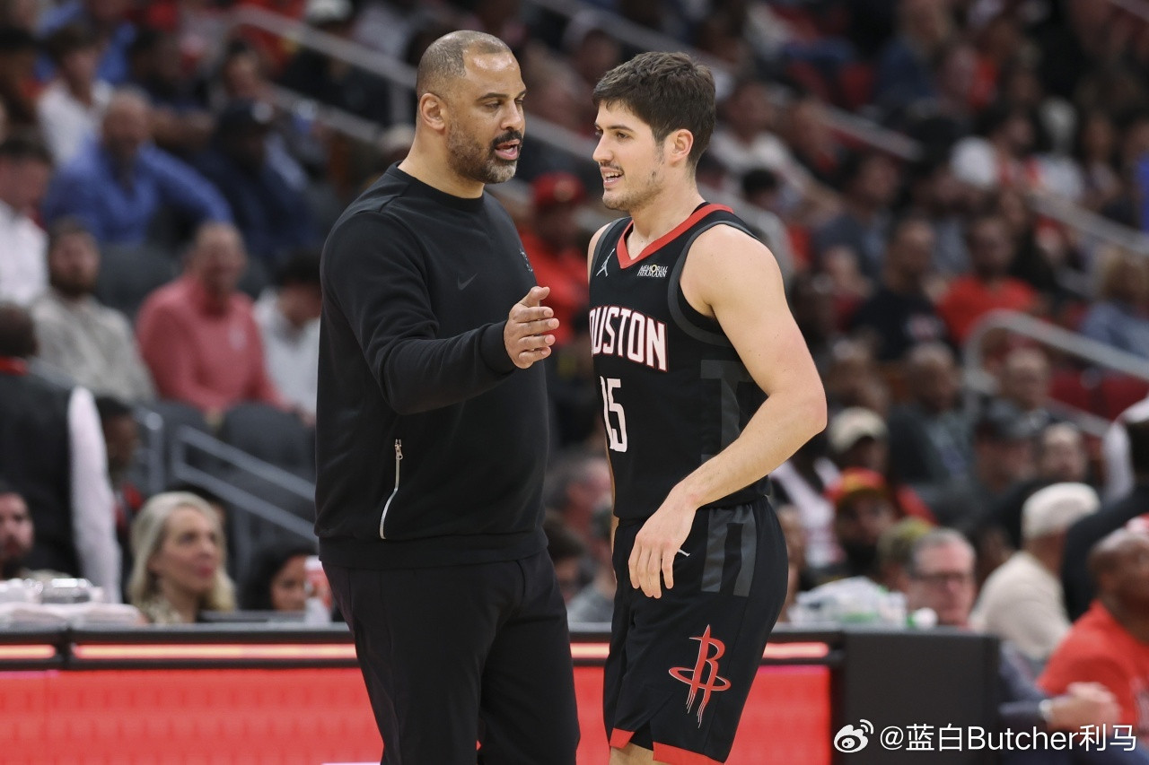 3月1日NBA常规赛，火箭105-115不敌热火，乌度卡赛后接受了媒体采访。记