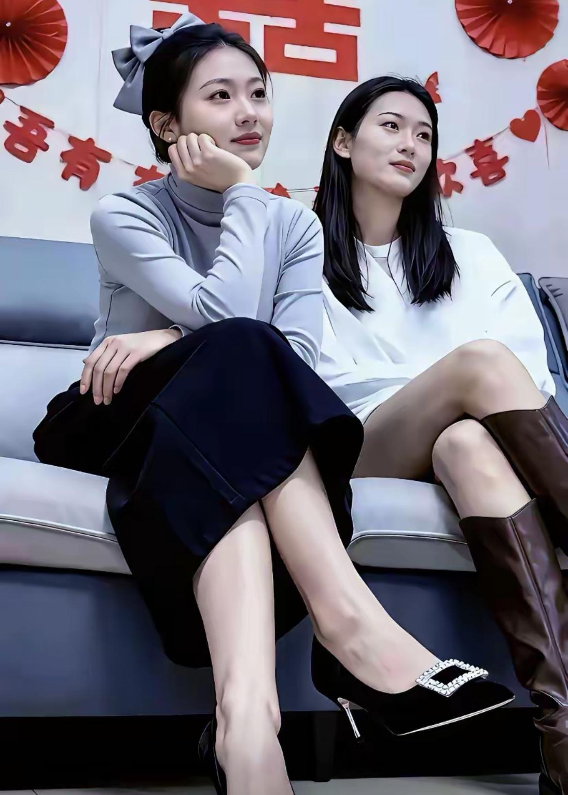 二选一，你会选哪个做女朋友？