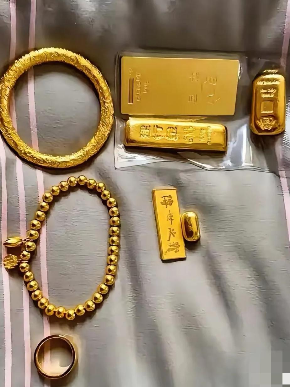 为什么去年的黄金1260到998你不害怕，而今年的1158到1109的时候，你