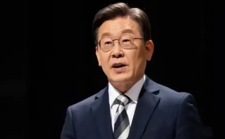 李在明普普通通几句话，句句说在点子上——1、中国与台湾争吵，和我们无任何关系