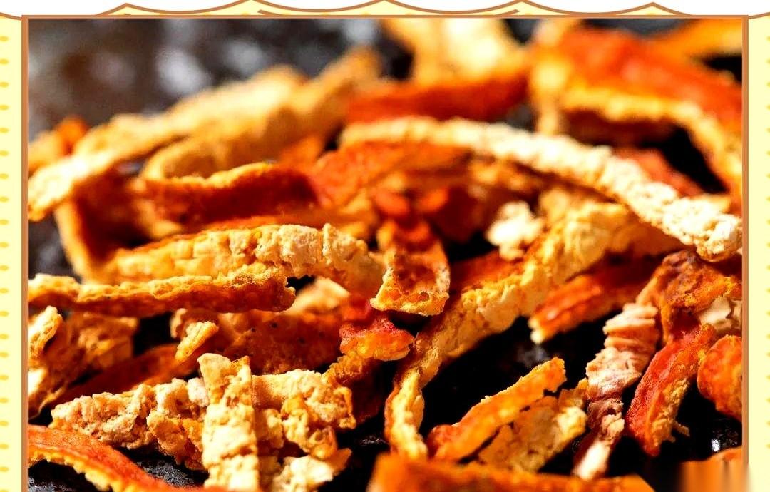 求你了，把你阳台上晒的那一堆橘子皮，赶紧收了吧。每次看到有人发照片说自制陈皮，