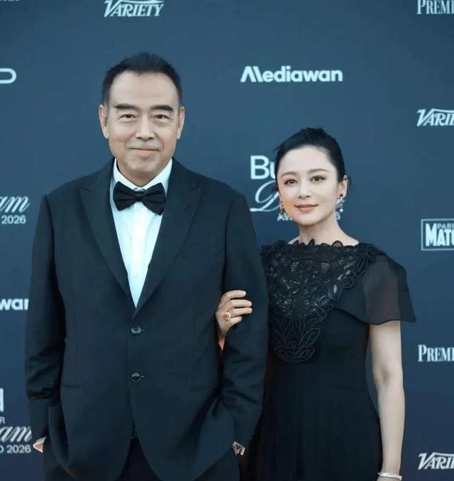我严重怀疑，陈凯歌当年娶陈红，不是看上了她的美貌，也不是看上她的演技，而是看上了