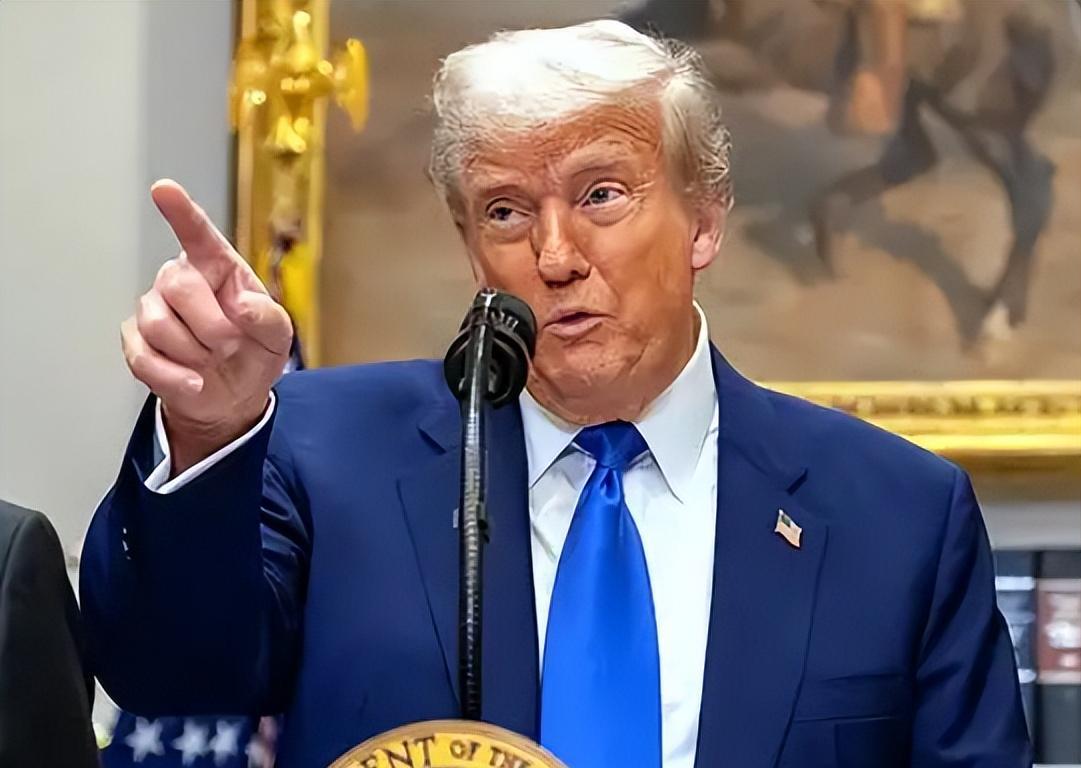 美国：我打不过中国还收拾不了你欧盟？特朗普刚对中国服软签协议，转头就对欧盟“下刀