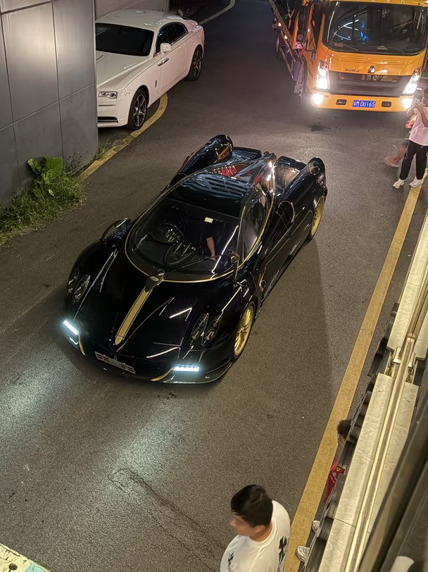深夜惊喜🤩🤩🤩#帕加尼