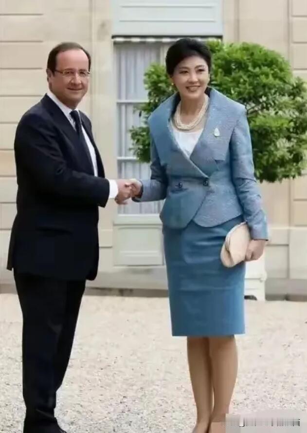 这是亚洲最漂亮的一个美人，才貌双全，英姿飒爽，身姿挺拔，五官精致立体，是360度