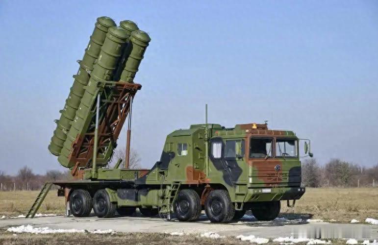 中国防空系统坐镇巴林！3套FK2000，替美军基地“守门”？这性价比直接封神