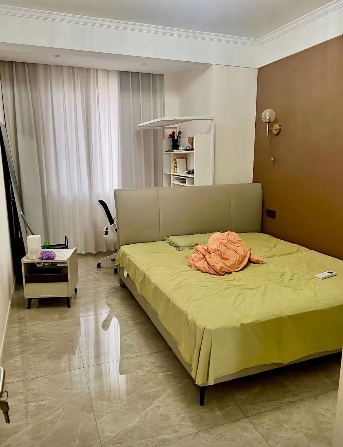 卧室床朝向怎么选才能既美观又协调