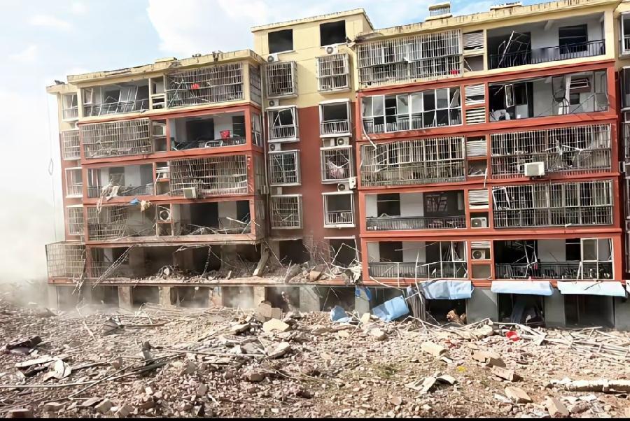 临沂平房爆炸，目前3个疑问：1、1死2失联，都是什么人？房东是谁？储户王某某，
