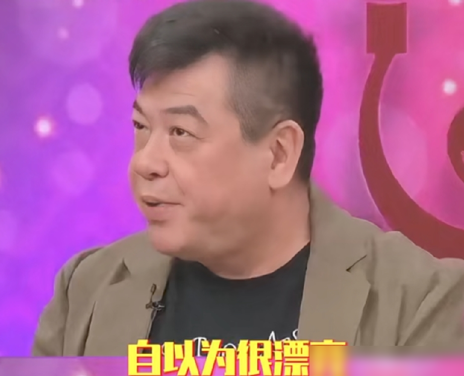 陈乔恩被前经纪人当众喊话，一句我哪里对不起你，直接把20年前的烂账翻了个底朝天。孙德荣亲口承认，当年