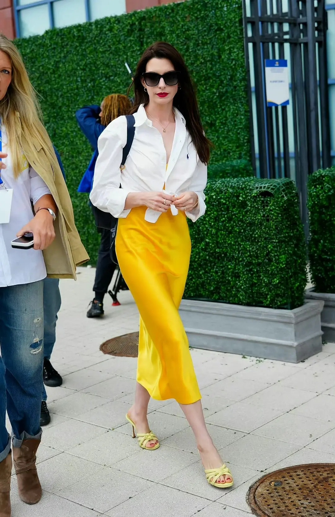 孟子义穿的很韩风，更胜一筹！