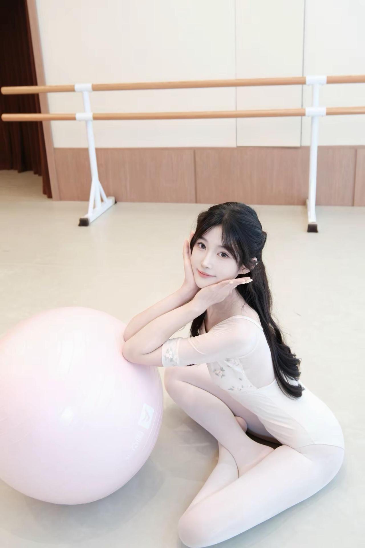 健身成瘾，健康生活从此开始！🌟