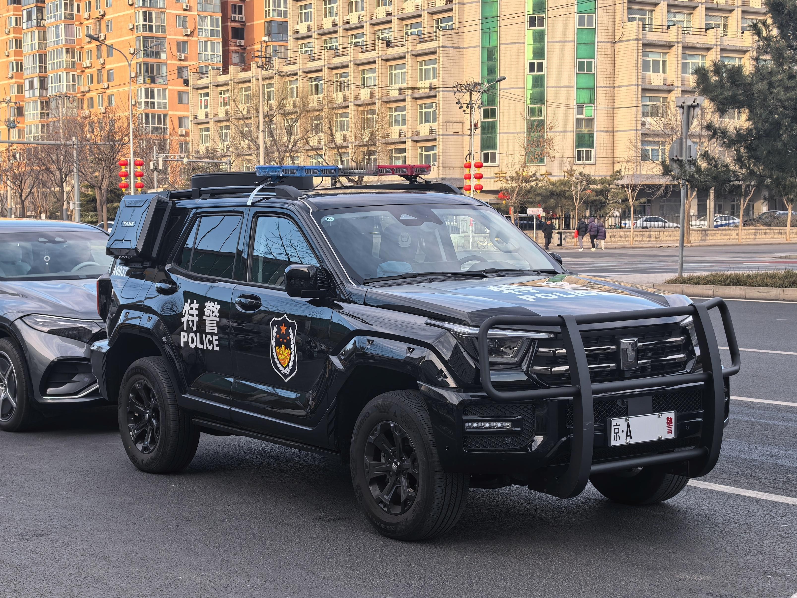 特殊车辆坦克400特警车