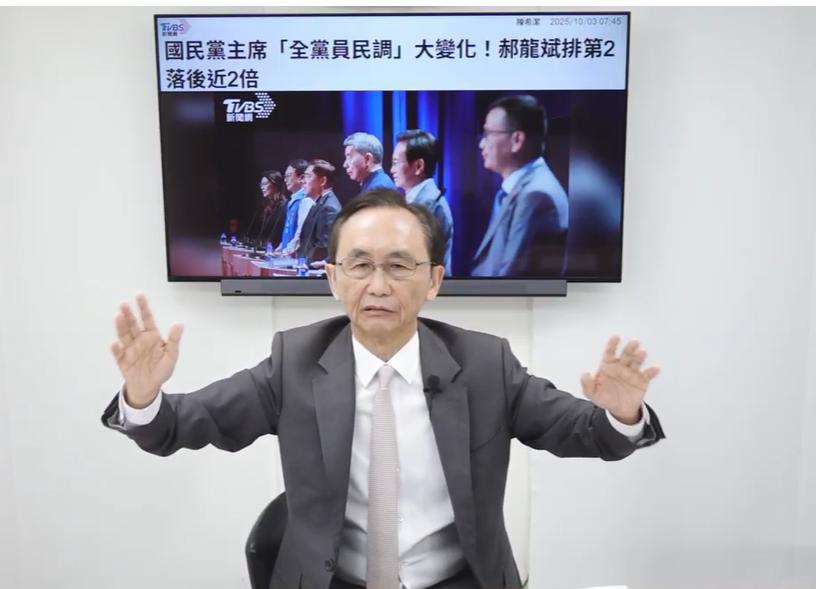 吴子嘉：郑丽文阵营操作假民调太恶劣媒体人吴子嘉今晚（3日）在节目中痛斥，“郑丽