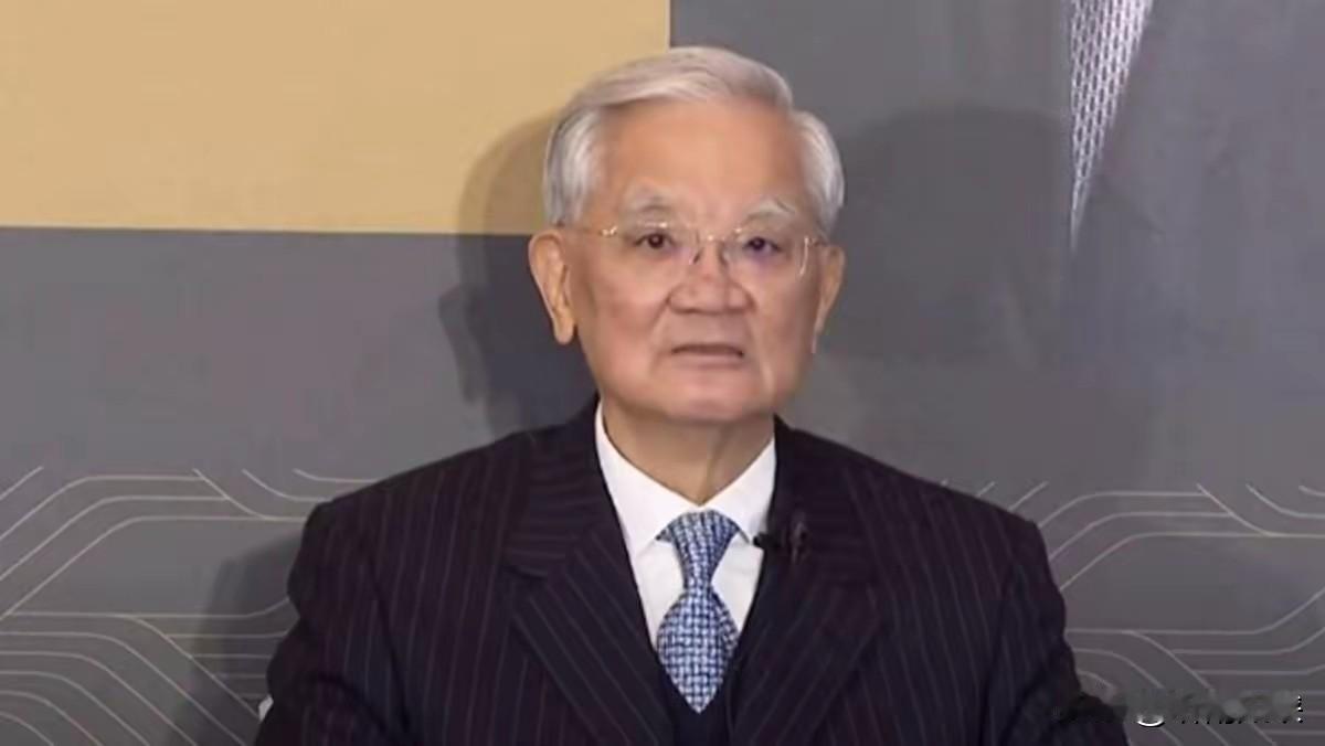 陈以信确认一事，连战、吴伯雄等获邀！随着蓝营在7月25日进行的“全代会”时间