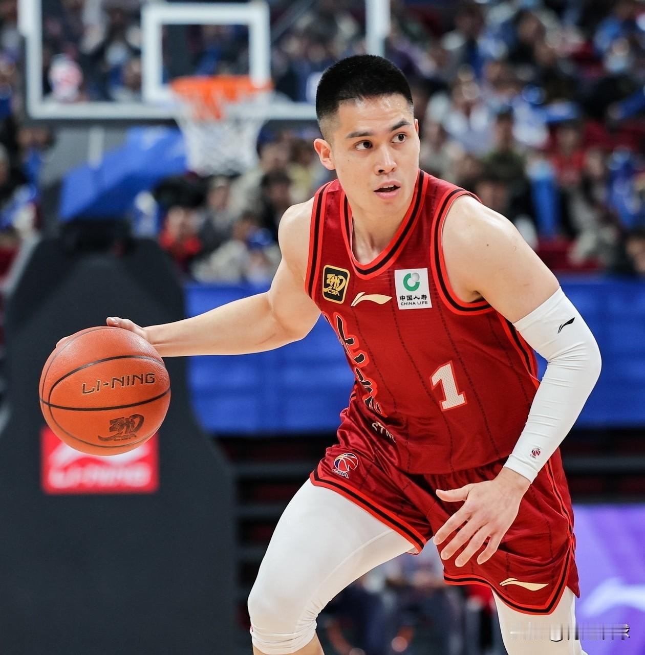 CBA常规赛第16轮得分前10的本土球员一览：01、深圳的贺希宁，32分9板