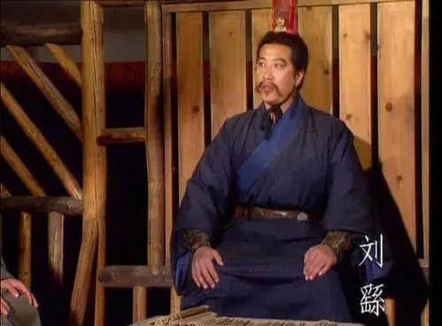 公元197年，汉末军阀人物刘繇因病去世，他生前的仇敌孙策为了表示对他的尊重，特意