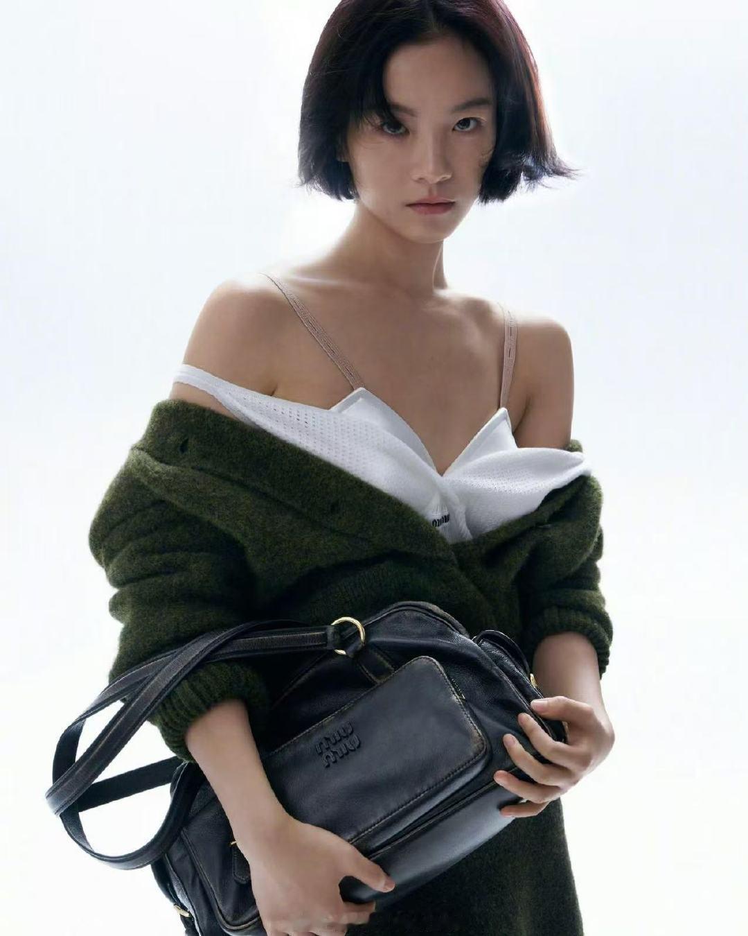 李庚希空降MiuMiu品牌大使哇塞直接空降，无缝衔接奢牌​​​