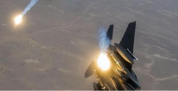 美专家：任何四代机都能击落中国歼20，但有一个前提在亚太空域风云变幻的当下，