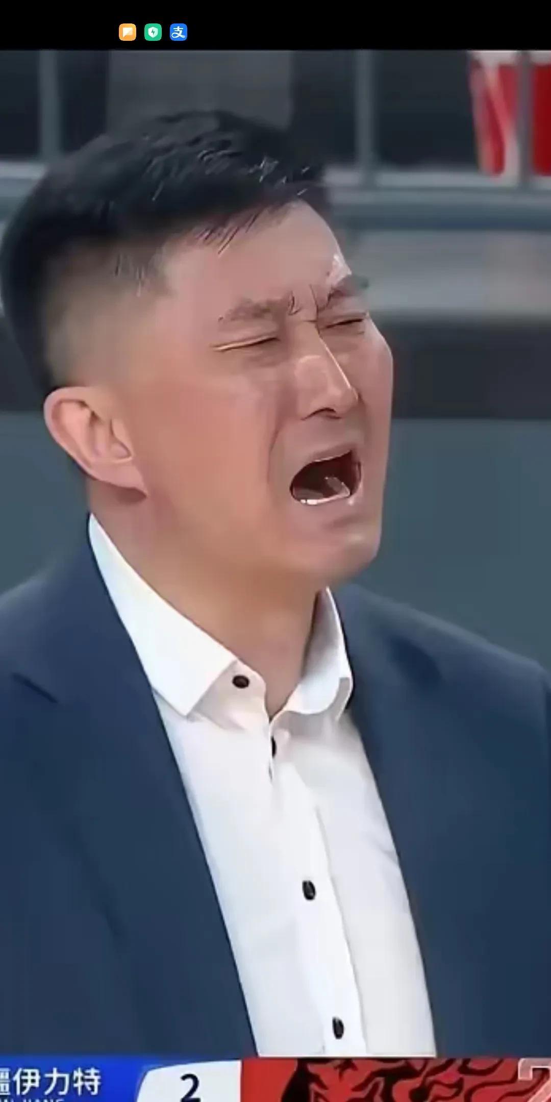 杜峰这回是悬乎了，前一段子，杜峰是广东到北京北京到广东，各种活动参加了个遍，