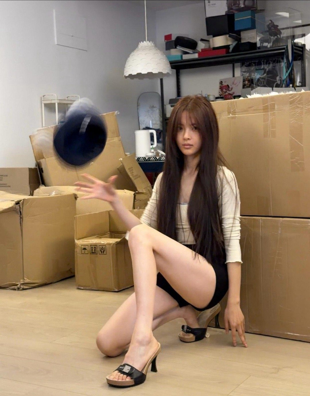 杨超越这身材真是老天赏饭吃！妹妹这腿好长好直好细😍别说啥有没有演技的，妹妹就是