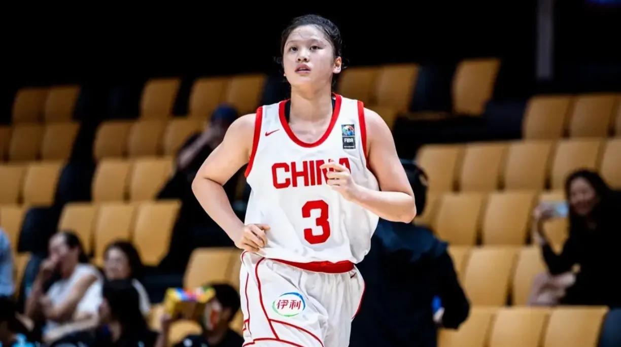 112：49，U18女篮狂胜菲律宾，进亚洲杯四强！陈楠，重用李沅珊，孙晗昀和庞
