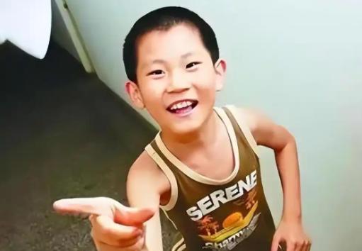 “国家的一大损失！”山东有一神童，短短的2天便念完小学，10岁那年参加高考，考出