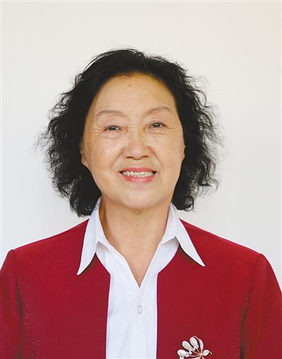 崔正梅，女，汉族，1950年9月生，吉林省通化市日盛就业服务有限公司总经理。