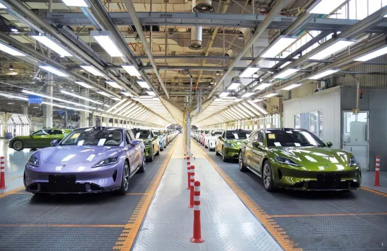 这个月M6和Z7首销交付，新一代M9系列和V9发布，6月份鸿蒙智行应该会迎来较大
