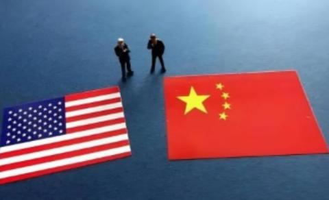 美国现在遇上了一个超级大麻烦，自己根本解决不了，必须要中国出手解决。到202