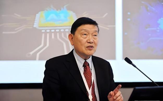 中芯国际创始人张汝京曾说，他说在自己离开台积电时，台积电董事长告诉他，你敢去大陆