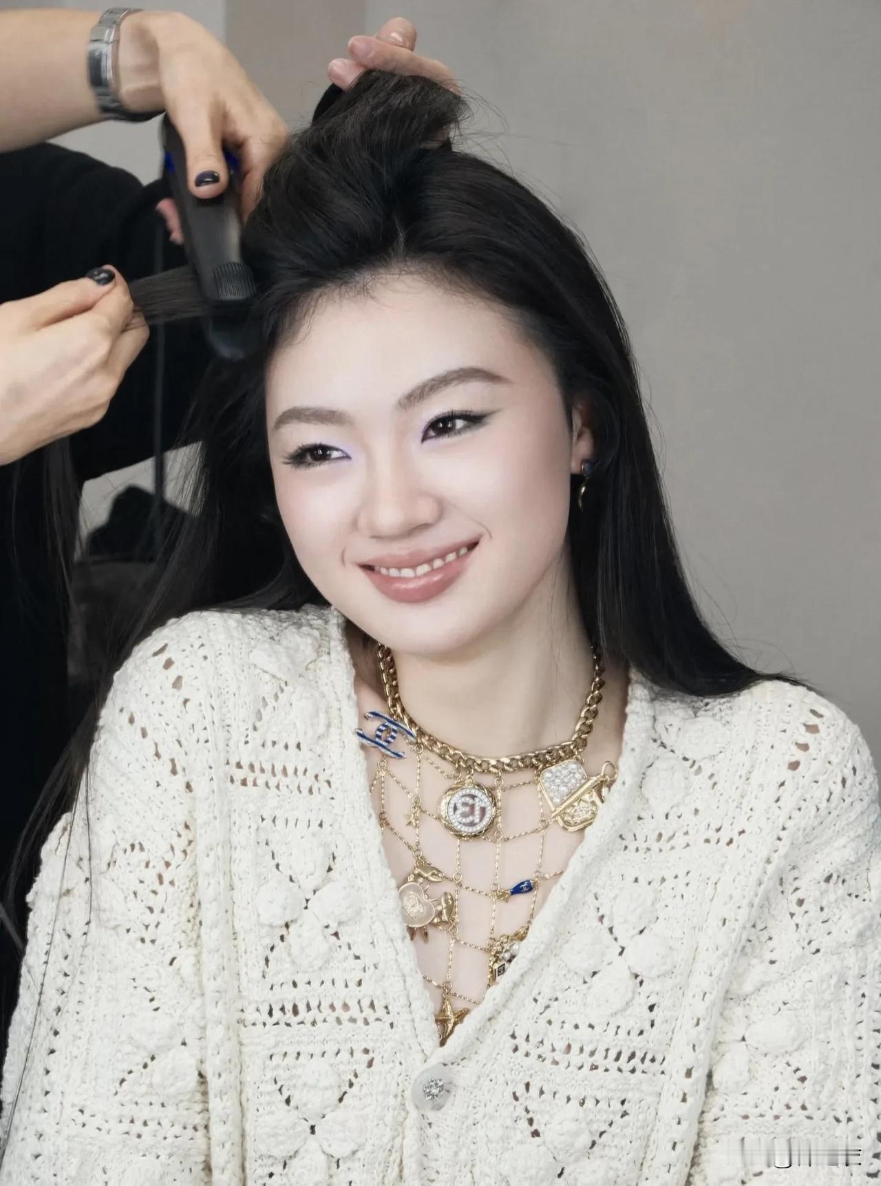 单依纯本人很有态度，不会为了所谓的