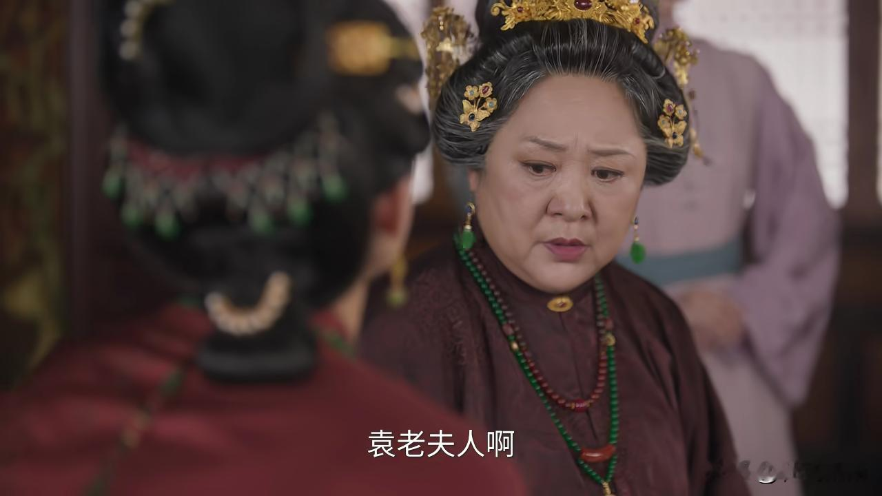 《兰香如故》最新剧情里，袁绍辉为绵延子嗣决意纳妾。林三小姐唯恐妾室进门后诞下儿子，夺走自己手中的掌家