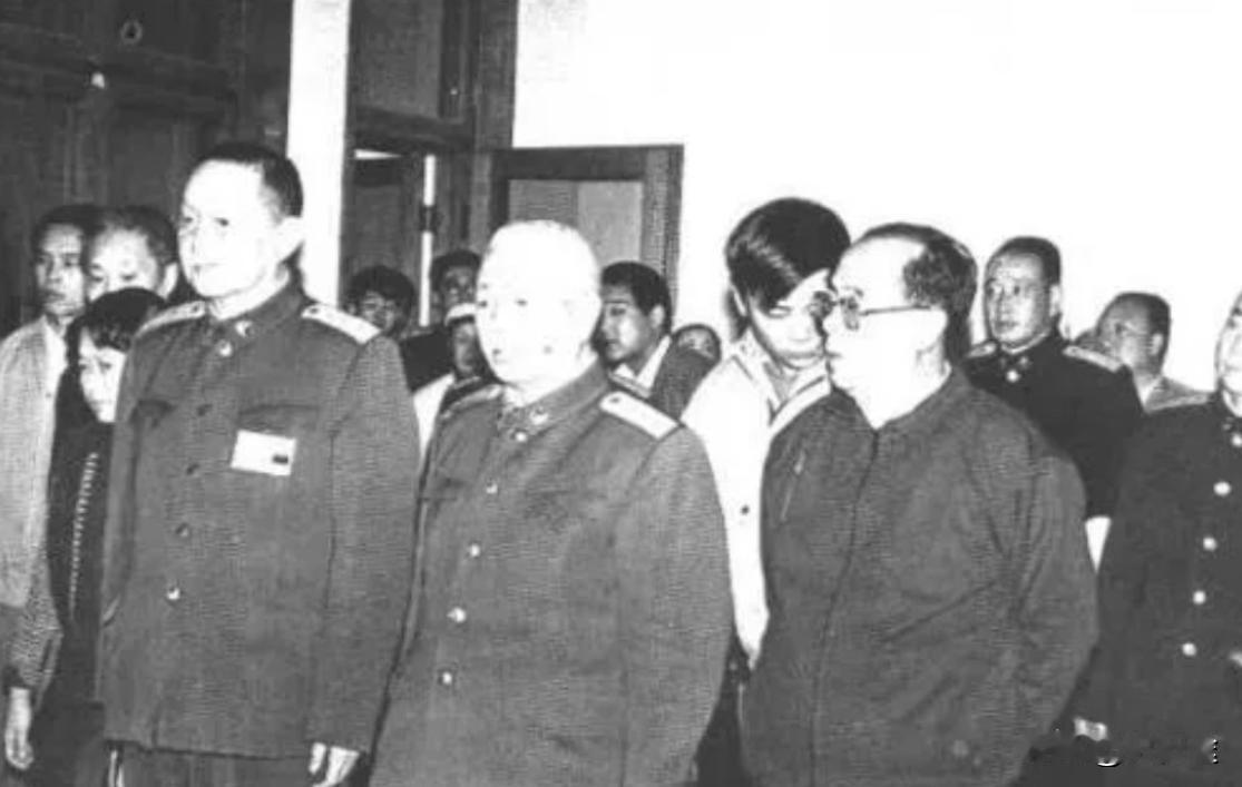 1989年3月29日，久经考验的忠诚的共产主义战士、国家和军队的优秀领导人、杰出