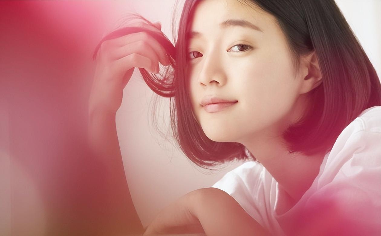 现在的男女关系太乱了，我家隔壁房住着一个39岁的女人，她的经历和周遭的人情往