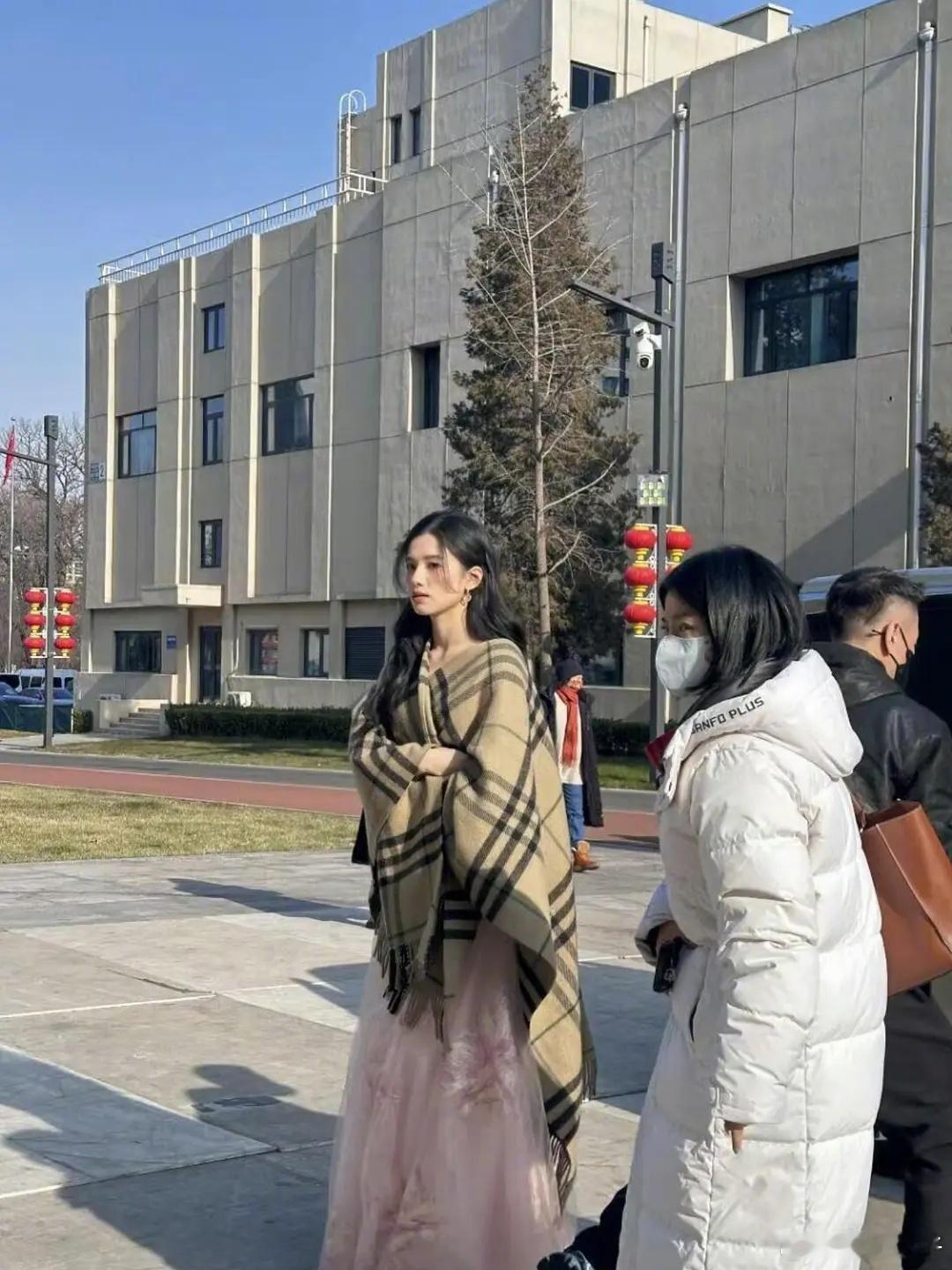 张婧仪线下生图真的好漂亮