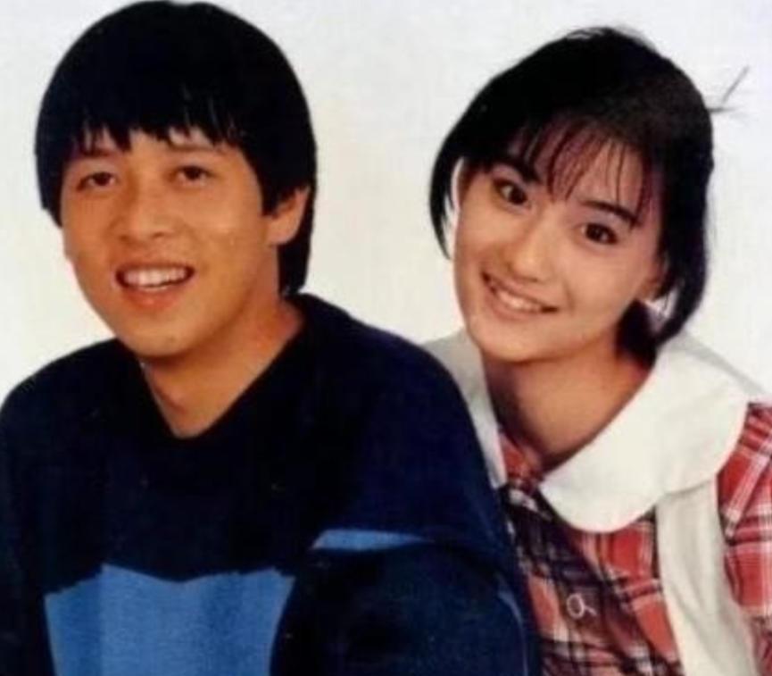 1997年，台湾歌手张雨生发生车祸，抢救24天后，不幸离世，女友黄慧玲发誓：“终