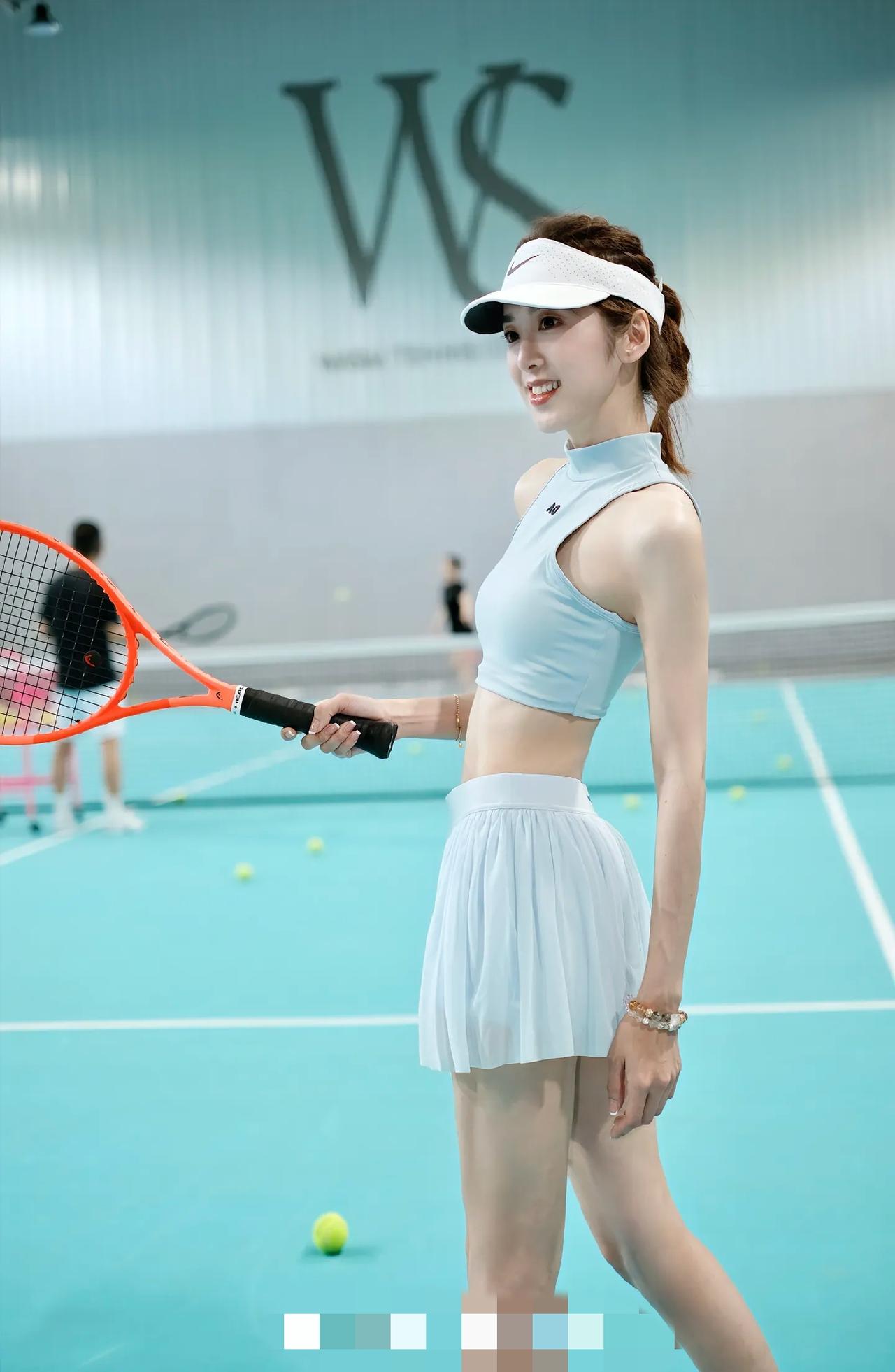 网球🎾少女