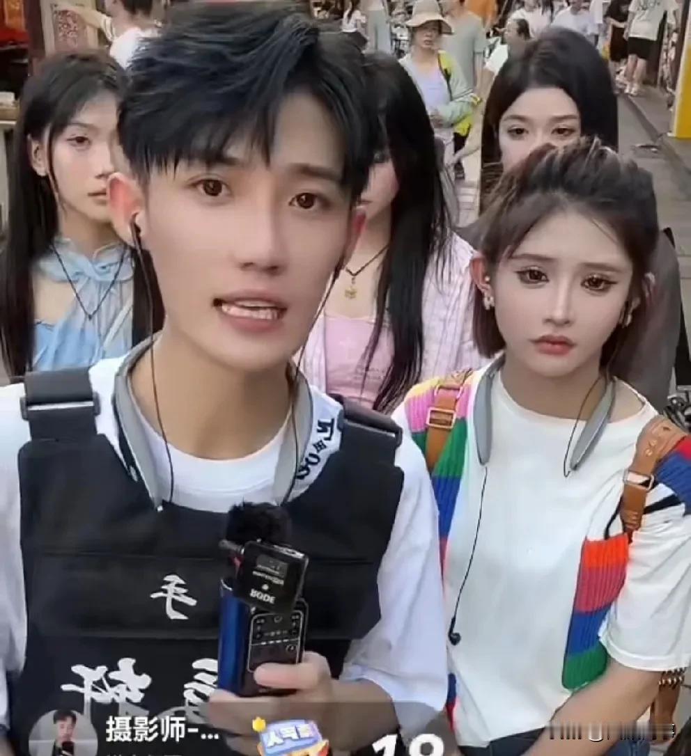 李辰轩表示和祁天道合同已经到期，随时可以走了！李辰轩又表忠心了