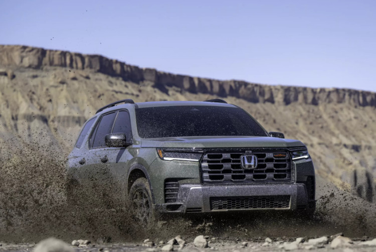 2026款本田Pilot官图来了！中期改款升级内饰大屏+电动尾门，3.5LV6